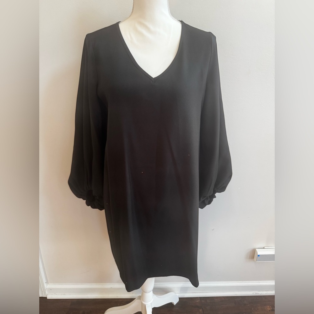 Emery Rose Black V-Neck Dress
